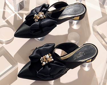  意大利Loriblu 時(shí)尚穆勒拖，真絲面料，手工鑲縫制作鞋面裝飾花朵，奢華時(shí)尚
