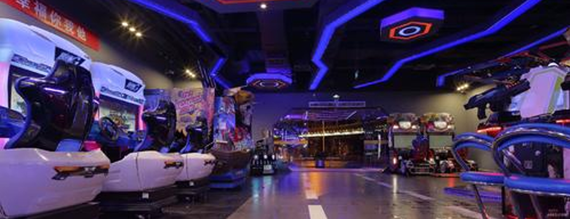 “趣浪時(shí)光”歡樂暢玩行