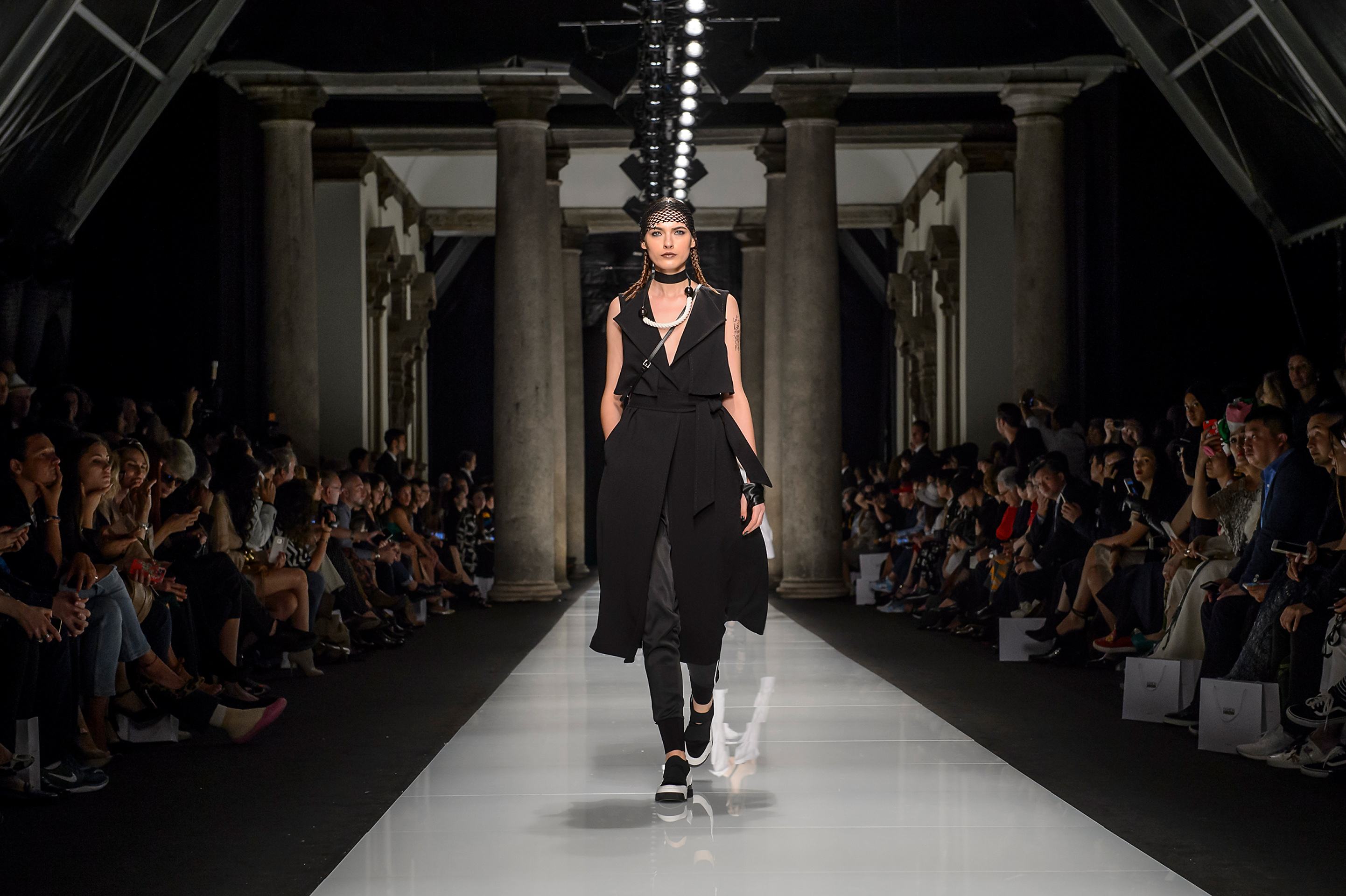 鵬城八月歡樂游購，邀你換新衣啦